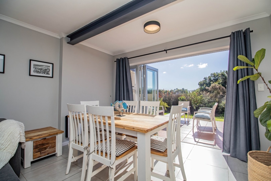 2 Bedroom Property for Sale in Goose Valley Western Cape